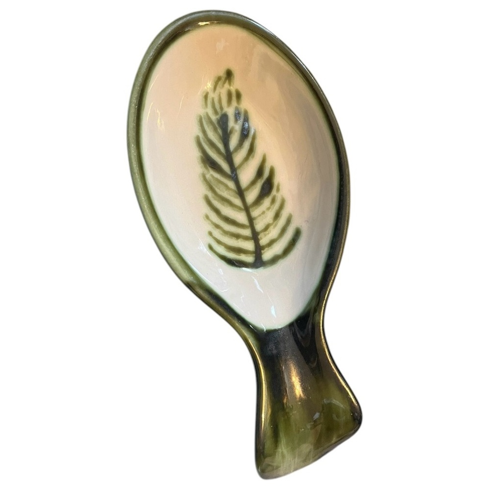 Louisville stoneware spoon rest, signed by Potter, beige and green fern leaf 9”